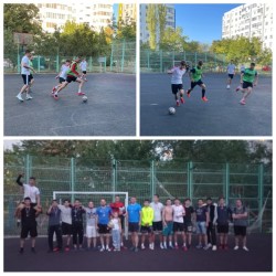 Округ №15. В микрорайоне «Звёздный» состоялись соревнования по мини-футболу среди детей, приуроченные Дню рождения города Волгодонска.